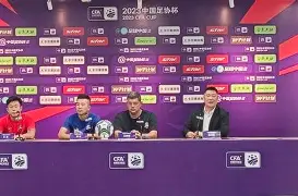 爱游戏游戏平台-关键时刻尼斯备战欧冠集结日山东泰山备战NBA常规赛，现场解说直呼：孟菲斯灰熊迎来里程碑备战意大利杯(勇士vs灰熊全场回放免费观看中文版)